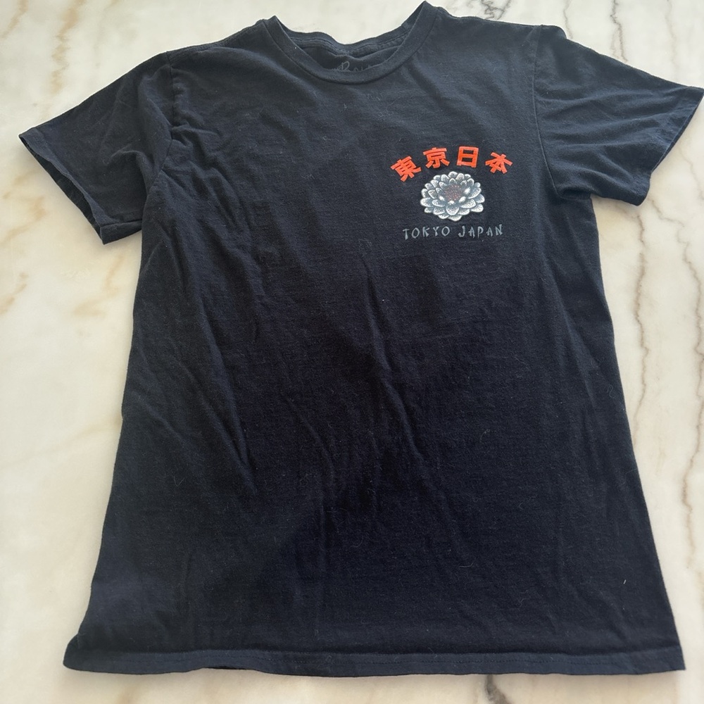Black Bowery Supply Co. Tokyo Japan Shirt Koy Fish Graphic Tee Size Small